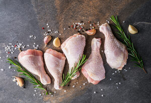 שוקיים עוף קפוא חתם סופר