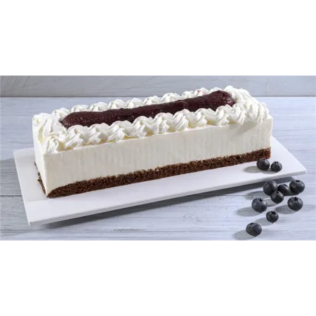 עוגת פס גבינה מעודן עם אוכמניות.